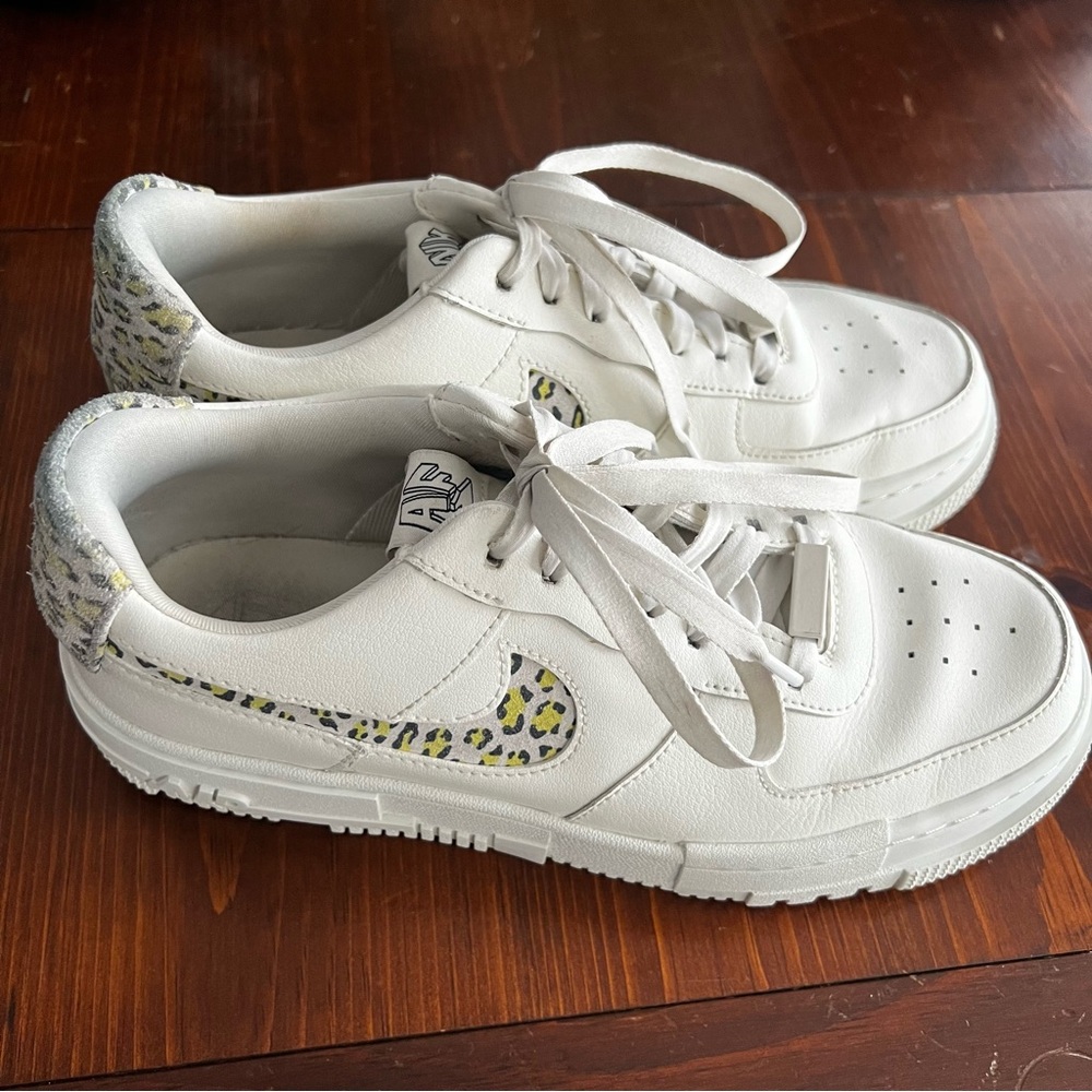 Nike Air Force 1 Pixel SE Woman’s 8.5 Sail/light lemon twist Leopard